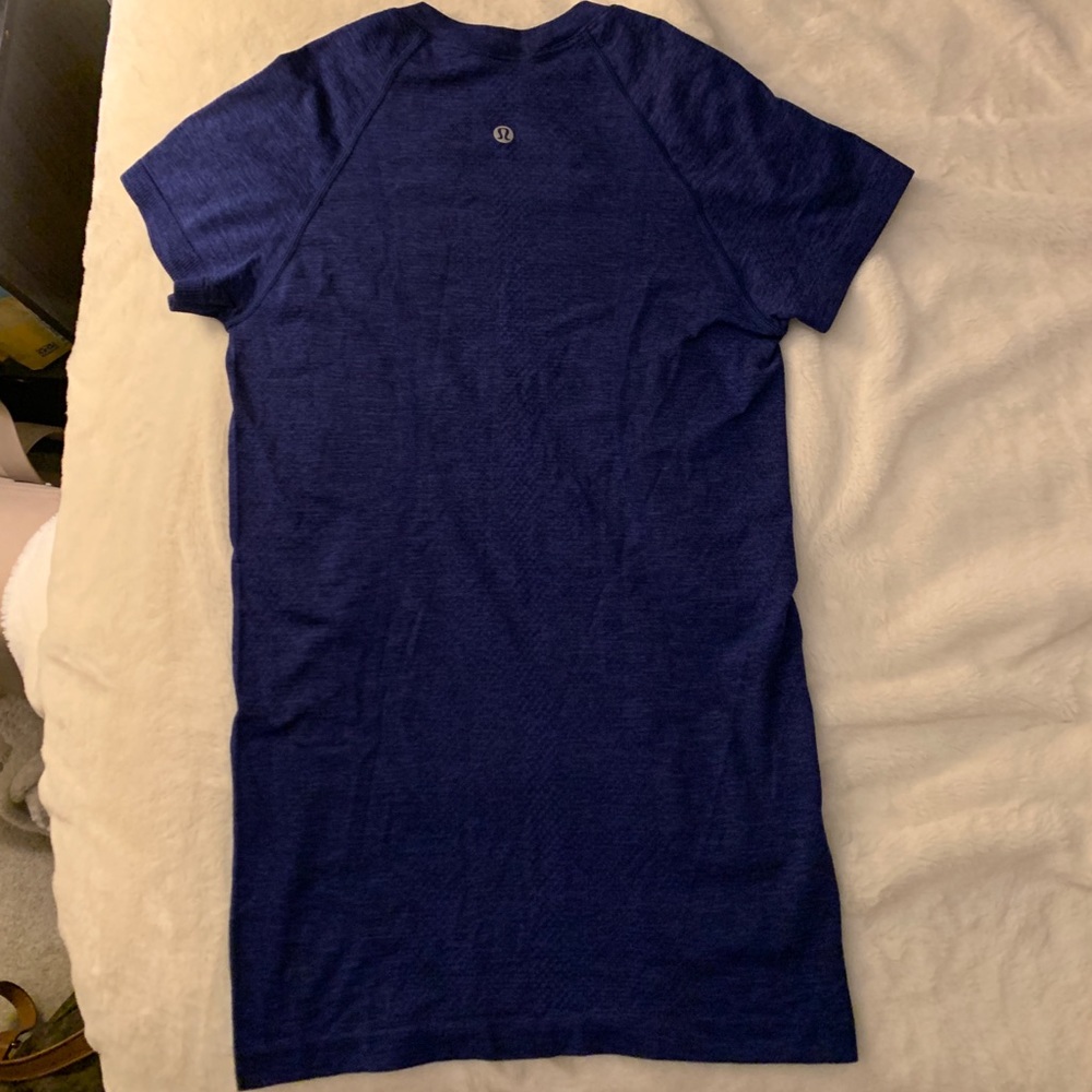 Lululemon swiftly tech short sleeve